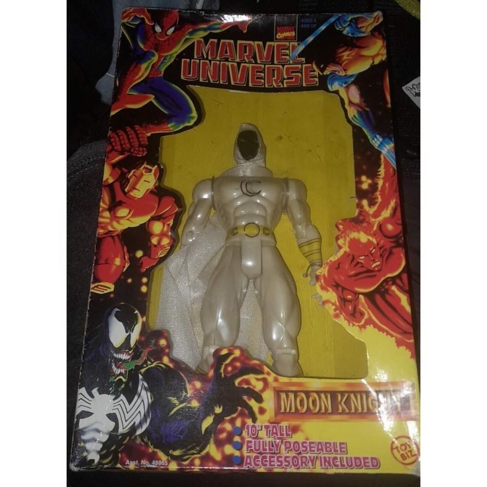 New still sealed Marvel universe rare 1997 10" tall moon night